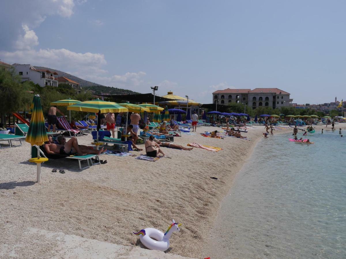 Apartmani Dalmacija Seget Vranjica Exteriör bild